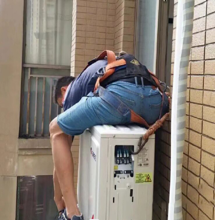 新宾空调移机